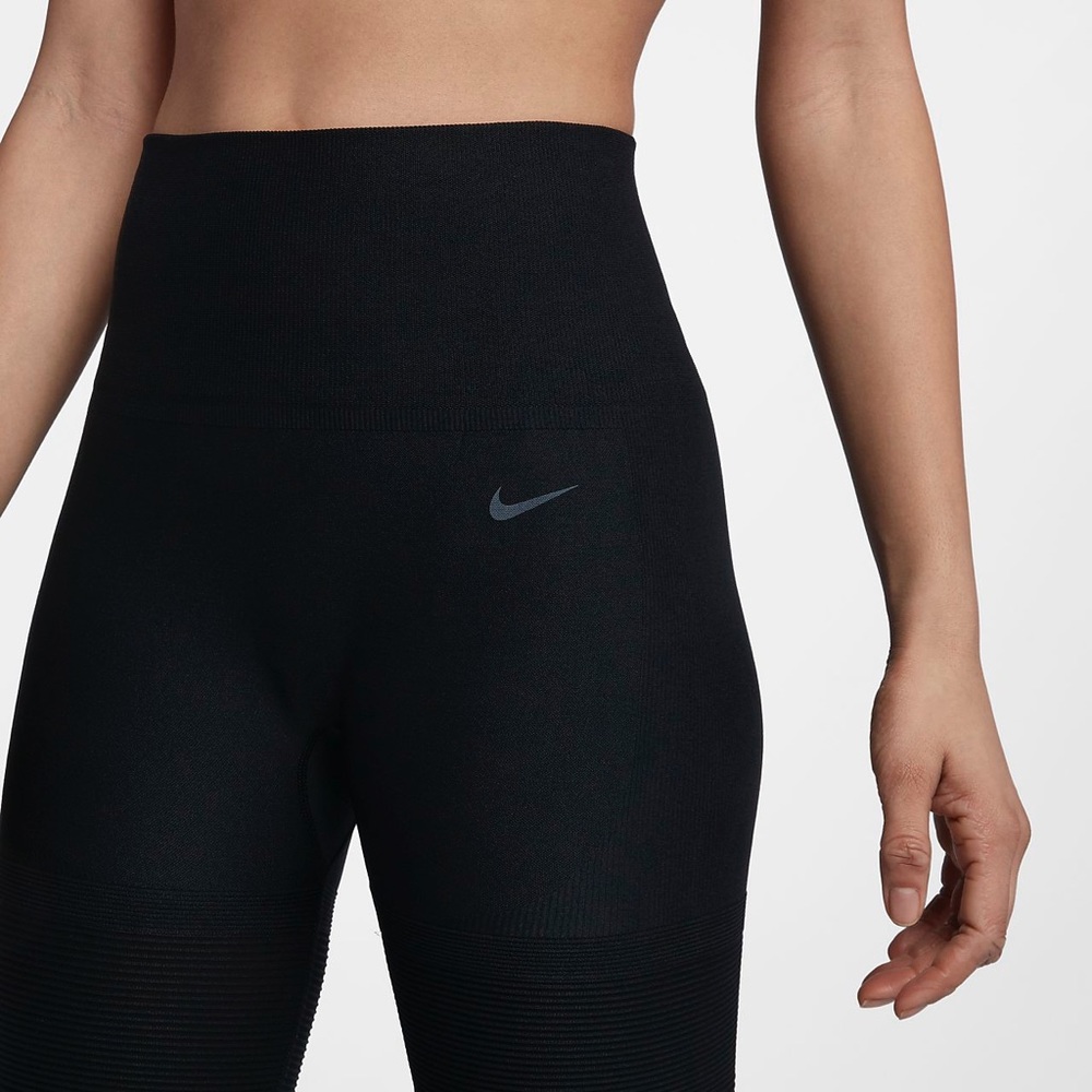 Nike seamless high rise studio tights